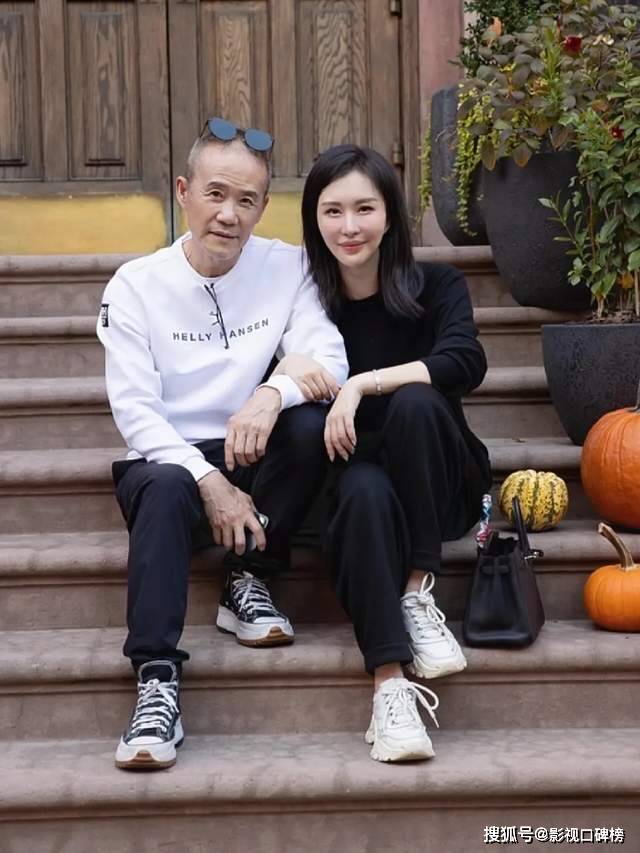 田朴珺参加哥哥婚礼，王石缺席了，却在当天送给妻子最喜欢的礼物