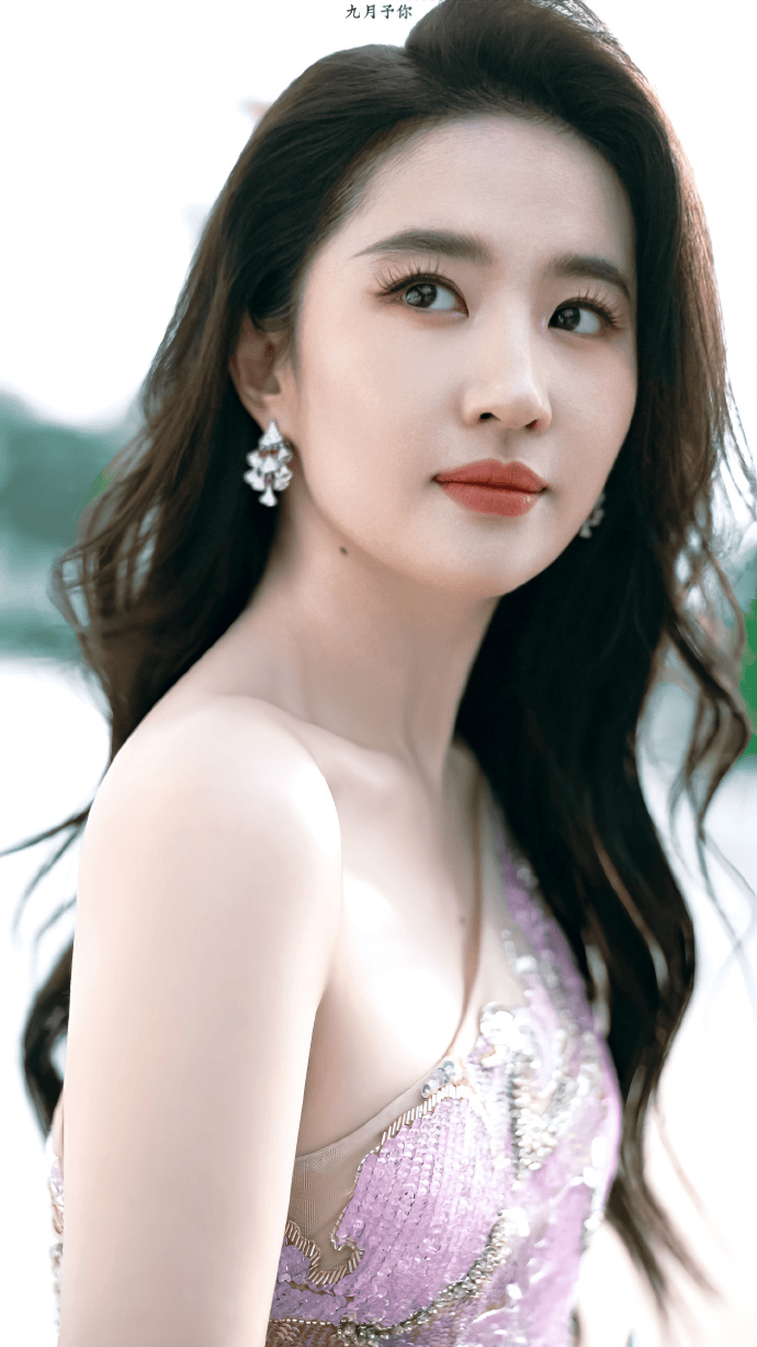 娱乐圈十大80后美女红星！又纯又欲身材火辣性感撩人