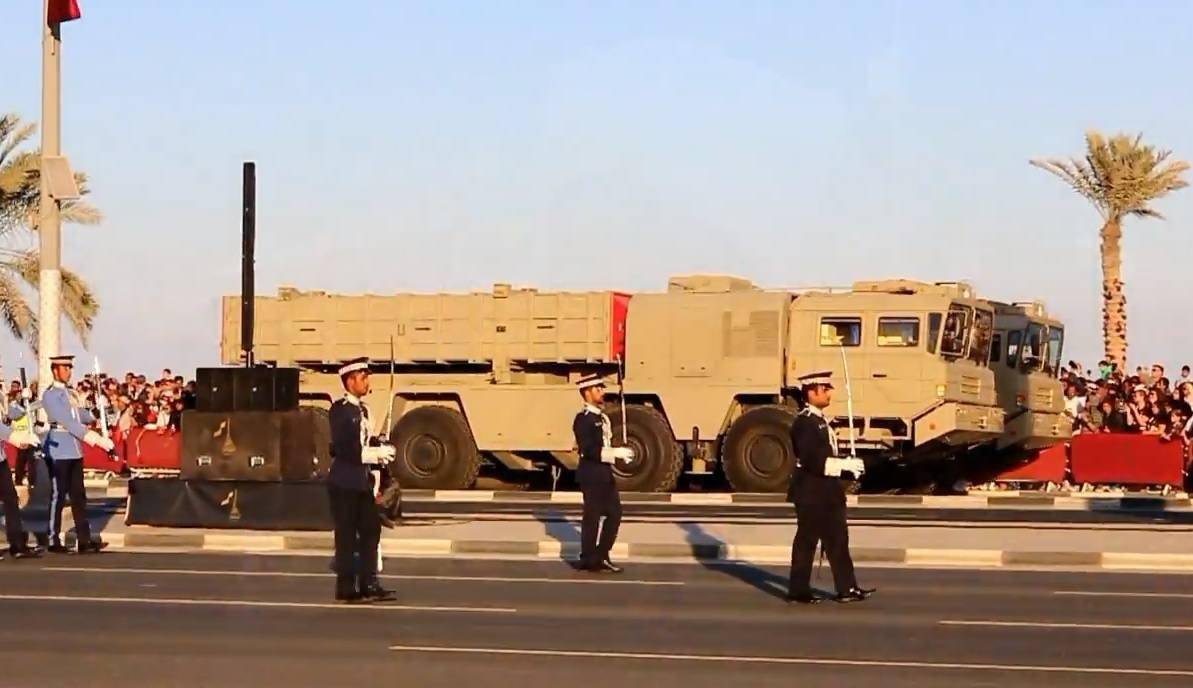 15架F-35兵临城下轰炸，买歼10来不及对敌，卡塔尔有一招或许能赢