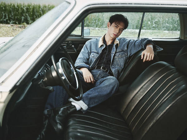 Abercrombie  Fitch发布2025秋冬形象大片