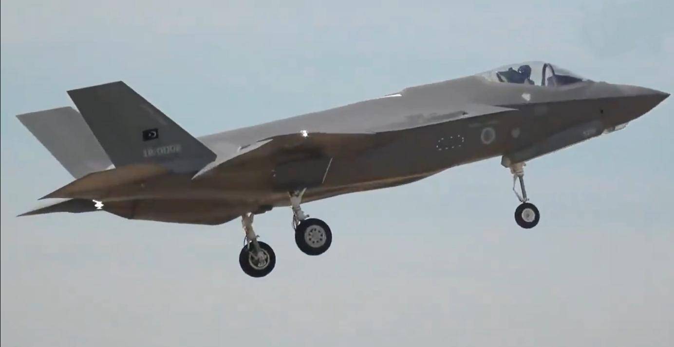 歼-35进驻已无障碍，巴沙签订生死协议后，美国F-35对土耳其松口