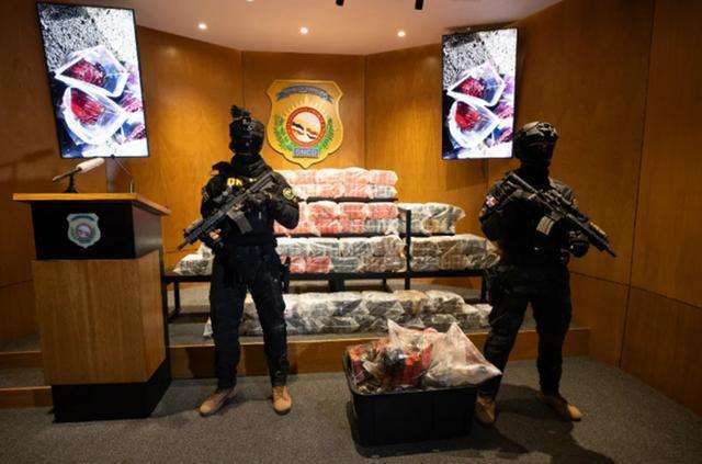 关系升级同天俄罗斯当机立断给了委内瑞拉一批“大杀器”