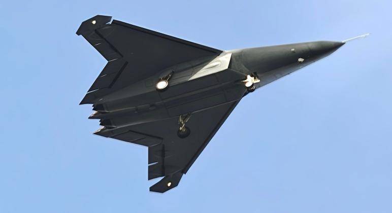 美媒：中国歼-50将对太平洋穿透打击，把F-35淘汰，领先美国四年
