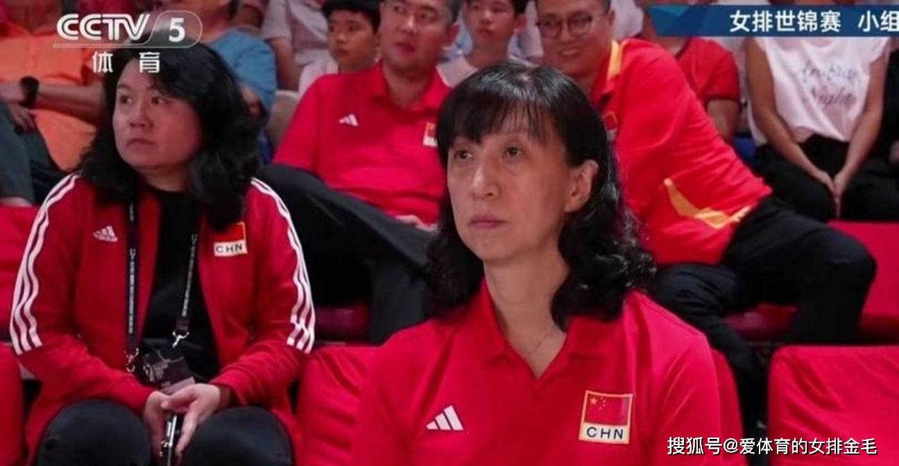 原创             中国女排近五年下滑太严重：东京巴黎失利，奥资赛世锦赛都惨败