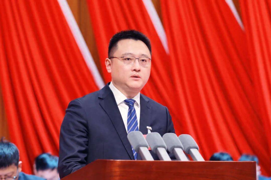 江苏：徐源履新