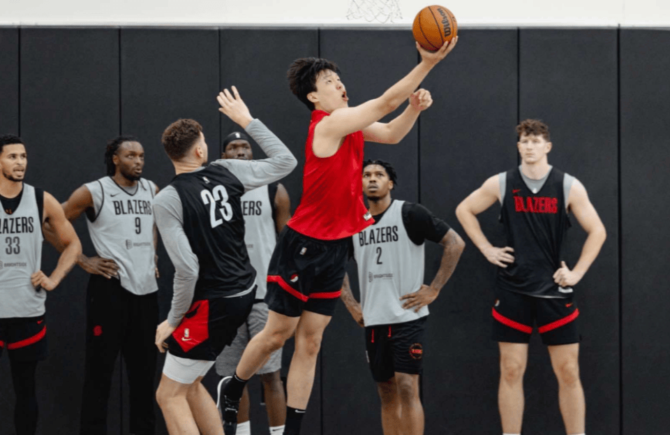 原创 杨瀚森也有机会首发?比卢普斯公布季前赛计划 评估球员细节重于数据