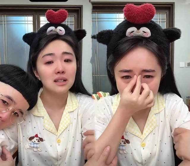 金龟子女儿二胎流产，泪洒直播间却没遭同情，疑频繁直播劳累导致