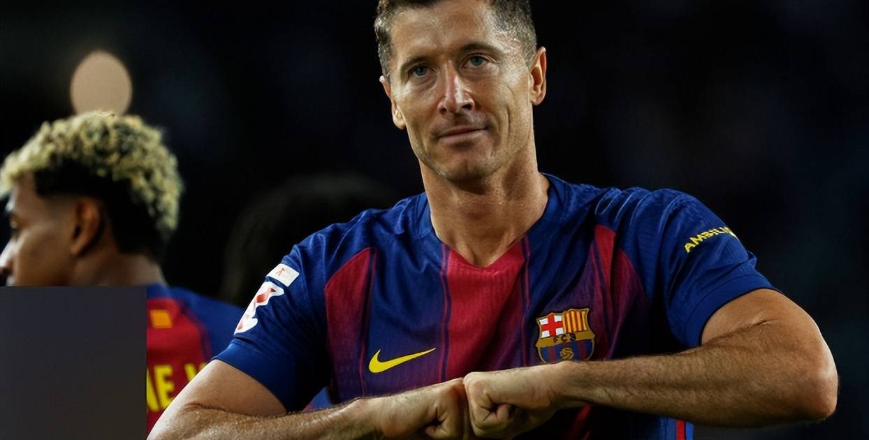 原创 莱万离队板上钉钉,最佳接班人已浮出水面,性价比远超阿尔瓦雷斯