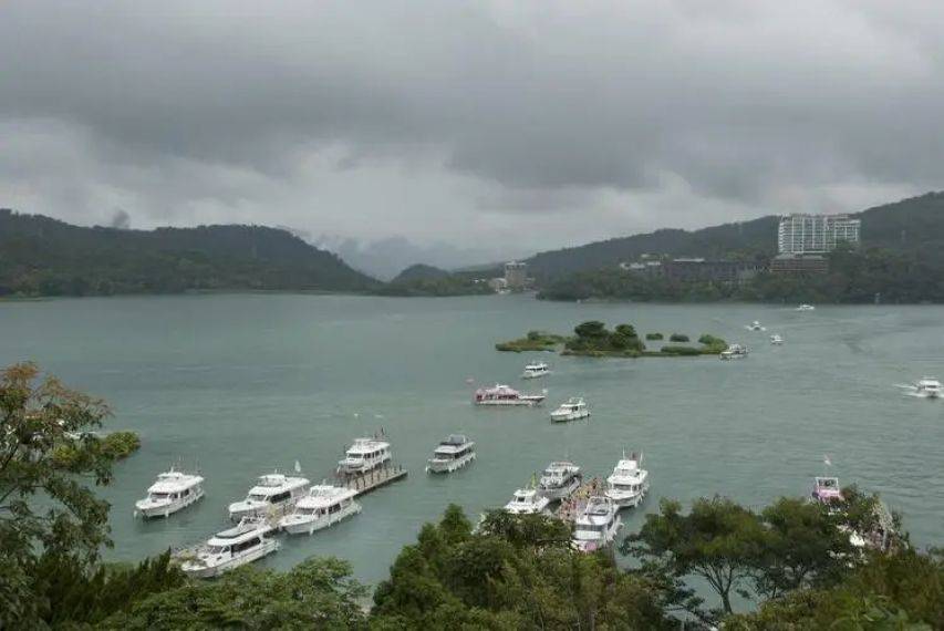 眼看高市早苗当不成首相，自民党态度180度转变？拒绝与台当局签贸易协议，赖清德自作自受