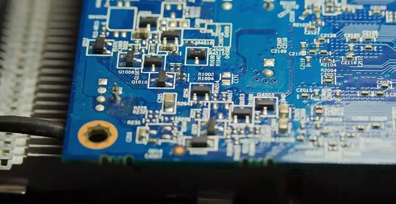 荷兰部长：荷兰将与中方就针对恩智浦半导体的措施进行谈判！