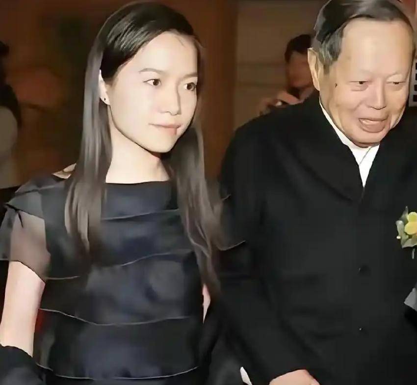 遗产风波落幕！相伴21年翁帆含泪坦言杨振宁生前安排：除生活费外全捐教育事业