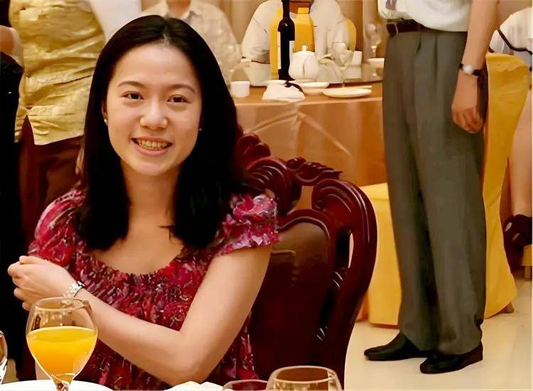 原创             杨振宁长子杨光诺：感谢继母翁帆，这些年她是全家最温暖的依靠