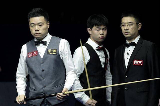 原创 一觉醒来,1大冷门2个惜败,中国6将晋级,世锦赛冠军宾汉姆出局