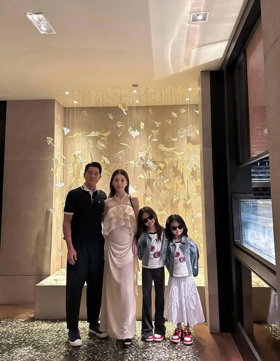 郭富城宣布三胎得女：我们的小公主终于到家了！母女平安，感恩所有