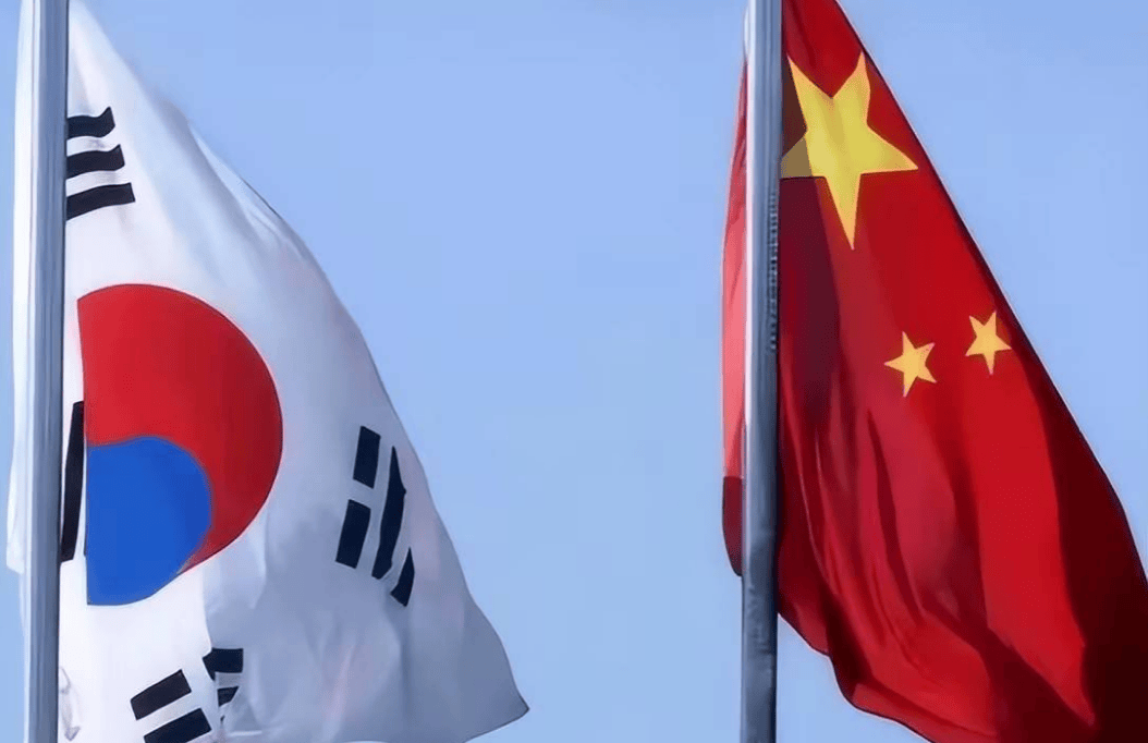 韩国已被打疼，主动联系中方请求解除制裁，面对中方代表说话很客气