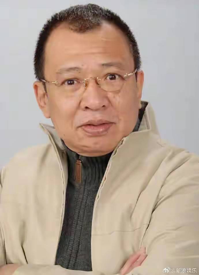 76岁许绍雄去世,好友曝光病因 早有征兆,半年前带妻女回广东祖宅