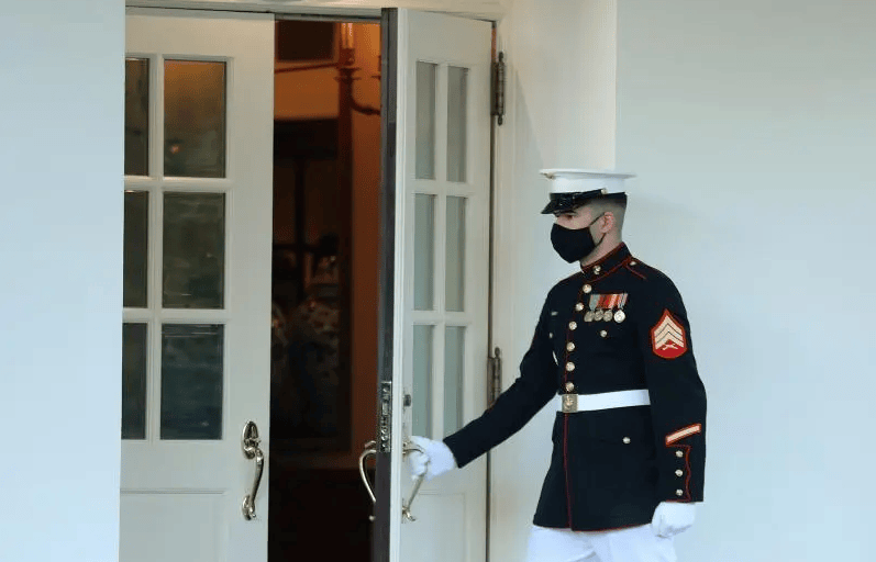 中美谈成了哪些大事？特朗普借杆往上爬，他还要来华过年？