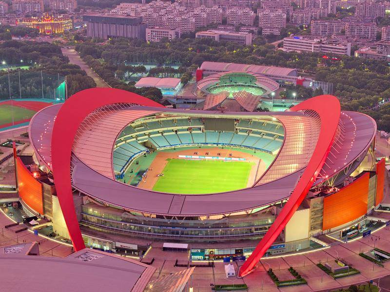 “苏超”决赛双城记——“头马”南通与“黑马”泰州