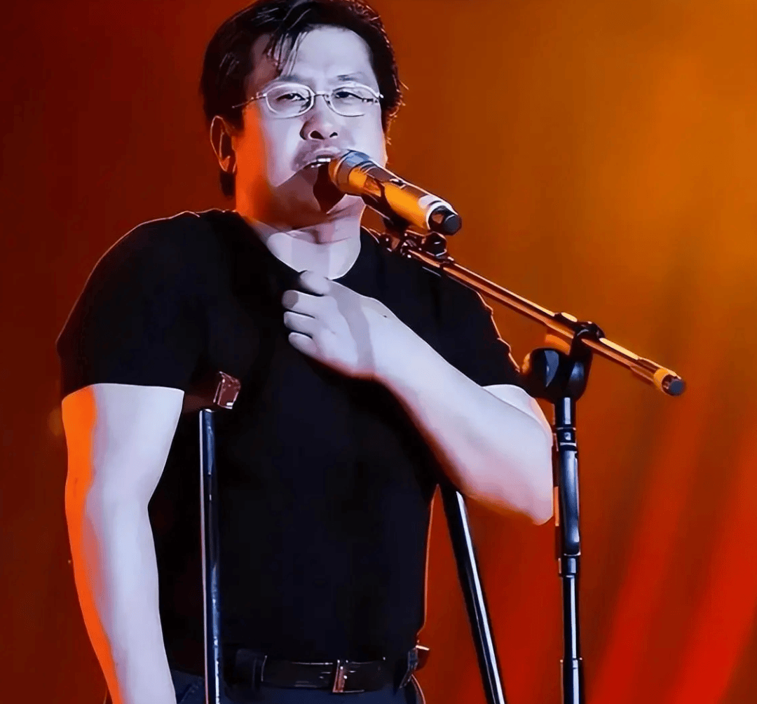 郑智化回应封杀言论，自曝疾病缠身刚好退休，3天后关闭微博