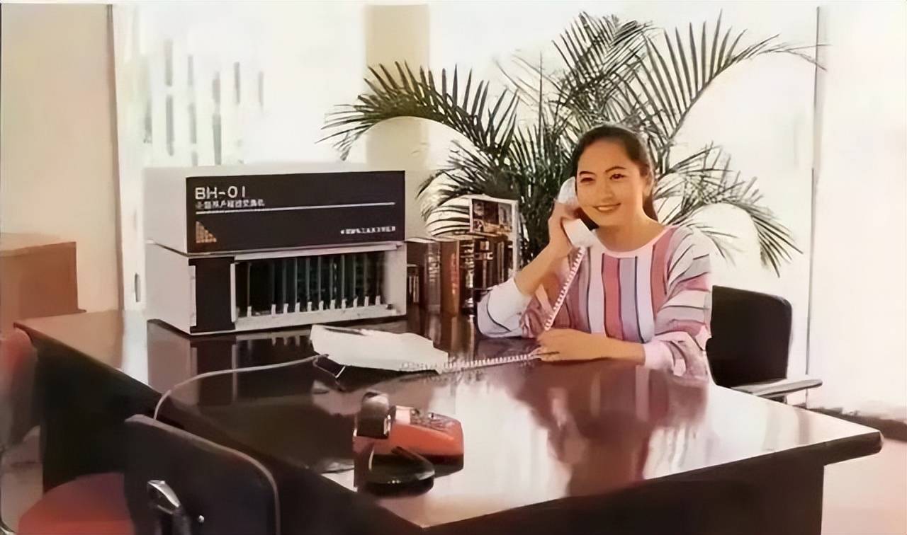 从一个普通小女孩到华为轮值董事长，孟晚舟是如何炼成的？