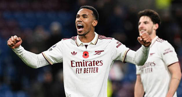 阿森纳2-0伯恩利7分领跑英超魔鬼赛程考验球队实力英格兰足球超级联赛