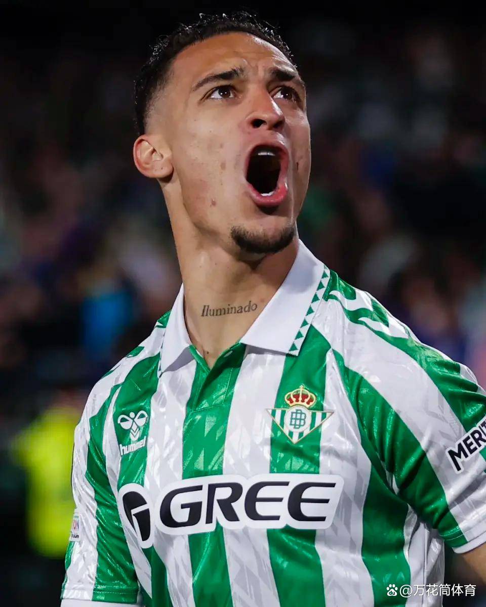 西甲联赛免费高清直播＋实时赛程积分榜＋竞彩预测全覆盖（2025赛季）随着贝蒂斯3-0+巴萨3-1！西甲最新积分榜：曼联双弃将搅乱争冠格局