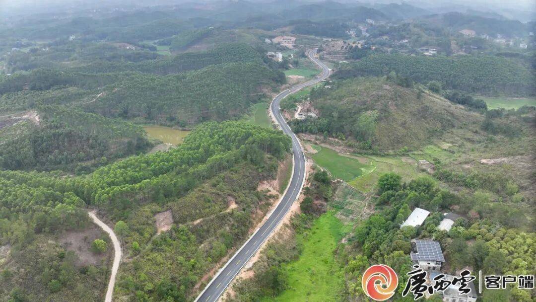 全长93.5公里，广西这条二级公路通过交工验收