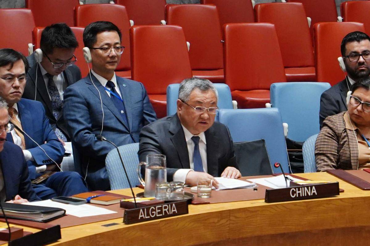 14票通过决议，安理会解除对朱拉尼的制裁，俄美等国都力挺，中方投下唯一弃权票！
