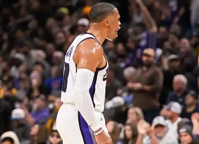 CBA盘口与数据深度__今日CBA盘口分析·大小分策略·球队档案N西部最新积分榜：火箭第3马刺第5勇士第7快船第11