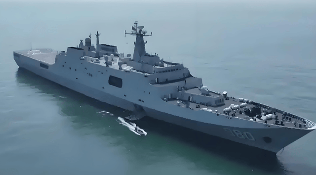 “燎原”拱卫“大山”，登陆舰防空进入新阶段