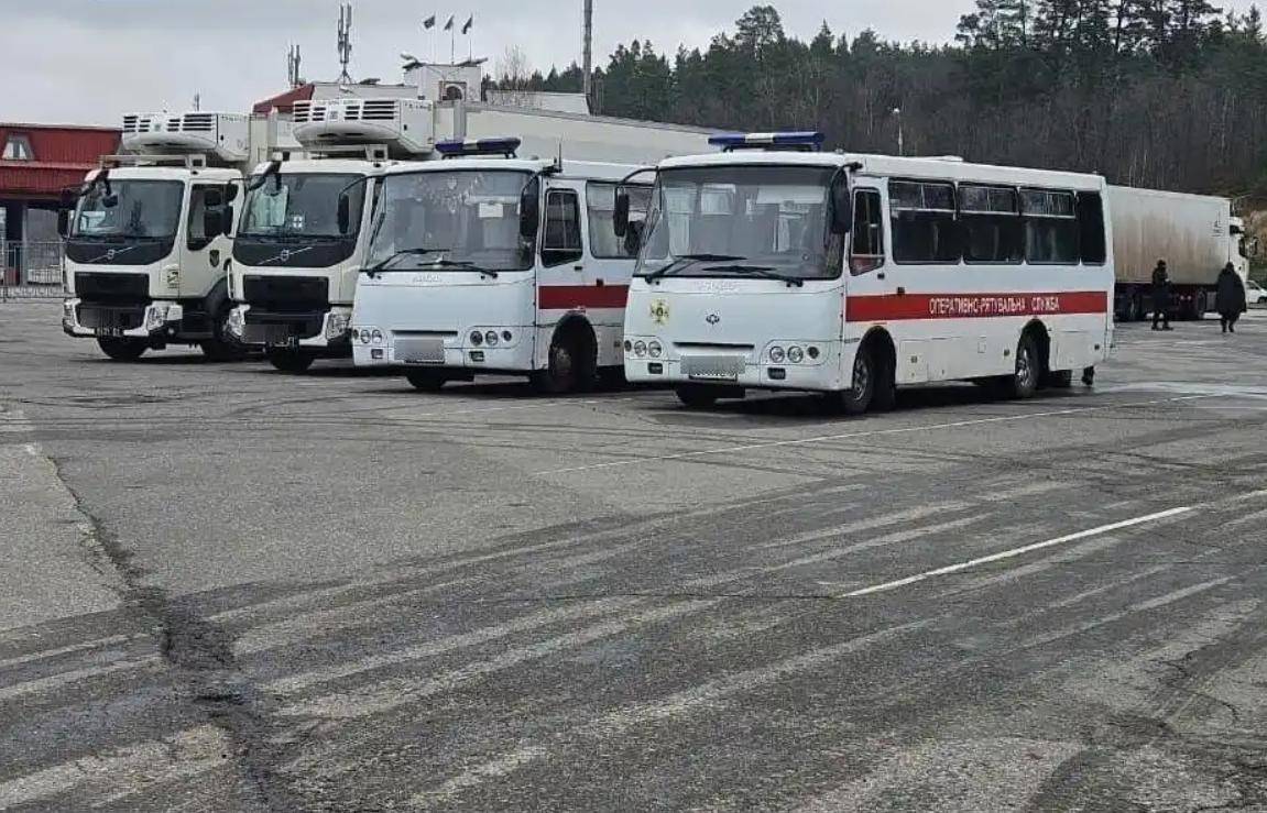 俄乌最新阵亡遗体交换！乌军1000具换俄军30具，交换比1:33