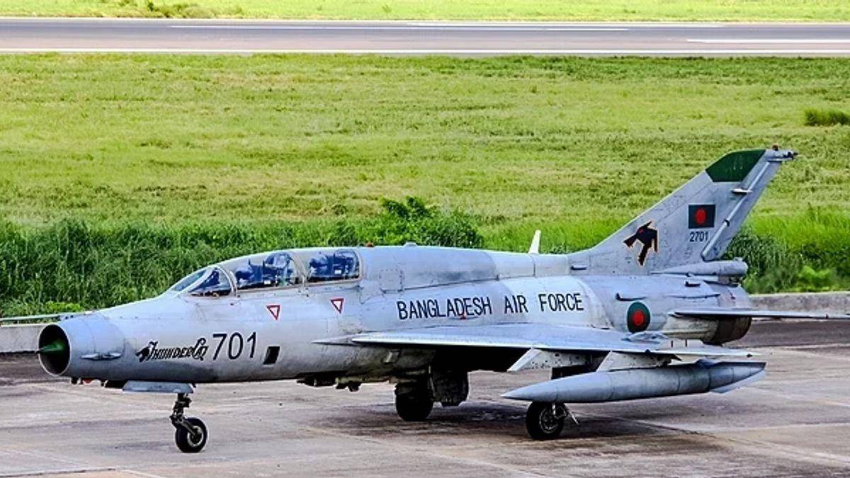 迪拜航展上演“反转大戏”:印度光辉战机坠机,枭龙再获新订单!