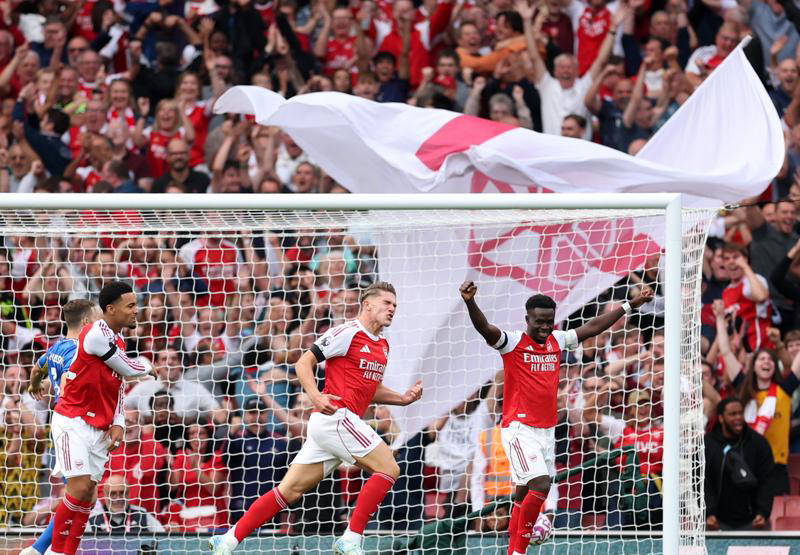 英格兰足球超级联赛欧冠半程回顾：英超独领风骚西甲、德甲和意甲全面失利