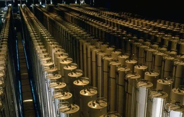 难怪高市早苗叫嚣武力介入台海,日本储存大量核材料,可制造6000枚核弹