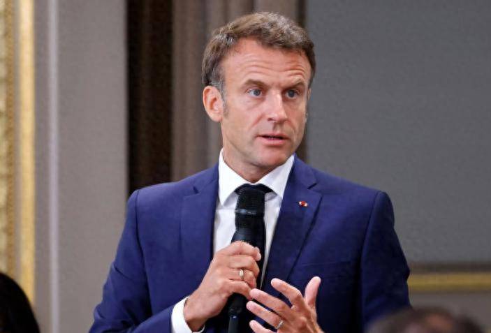 马克龙将访华3天，还专程去成都？巴黎通告全球，望中方送件礼物