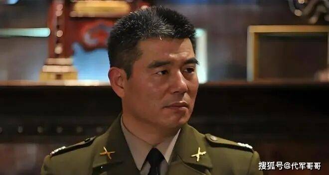 58岁演员周惠林娶31岁央视主持人,女儿才三个月大,婚姻生活很幸福