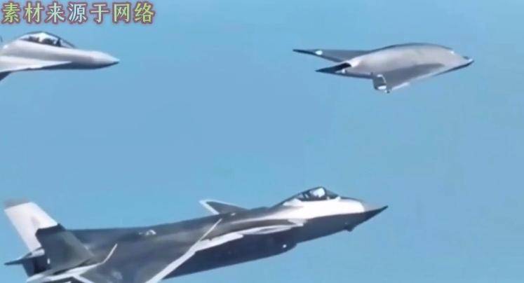 歼-20突破300架,不算什么,真正让美国失眠的还在后面