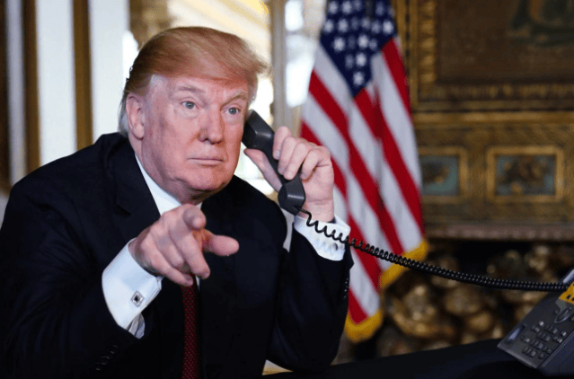 局势反转出乎意料！美战机被导弹击落，谁干的？调查结果公布，英法俄失声，特朗普怕啥来啥