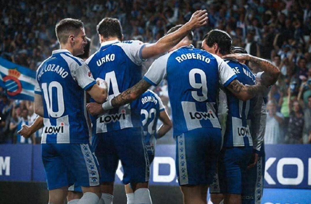 西甲最新积分榜：西班牙人三连胜巴萨笑了皇马主场西甲联赛免费高清直播＋实时赛程积分榜＋竞彩预测全覆盖（2025赛季）崩了