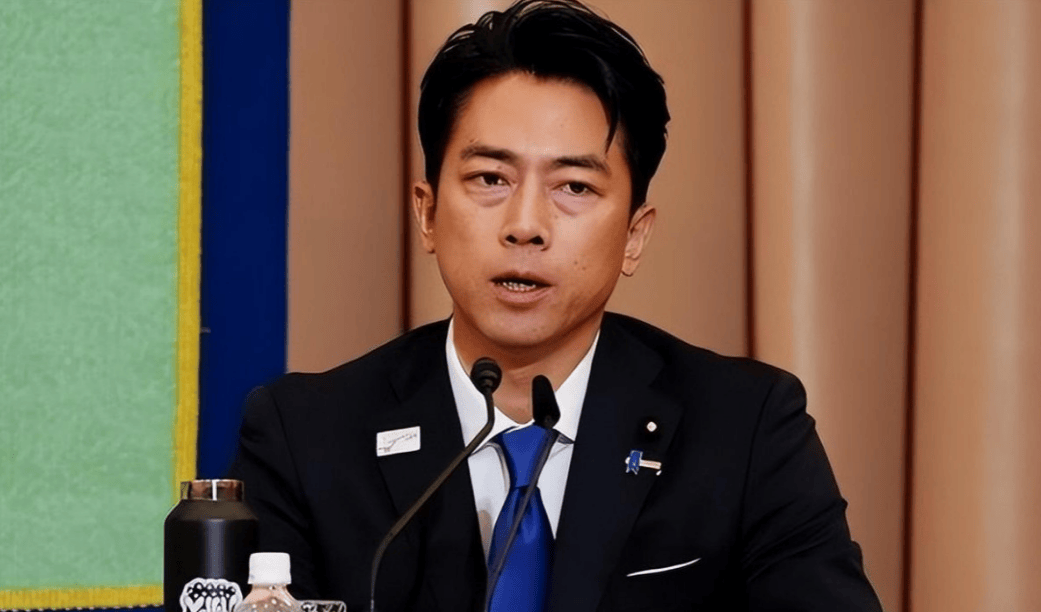 歼15在148公里外锁定F-15J,日方惊得合不拢嘴,解放军其实还留了一手!