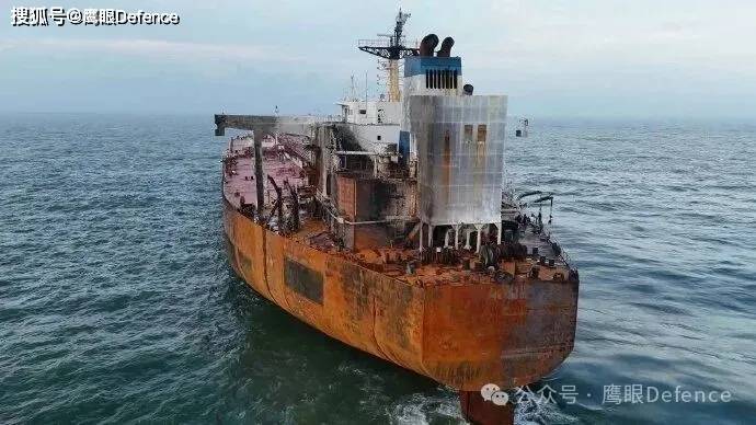 重创俄天然气港,又炸“影子舰队”油轮!俄军现在专打民生设施