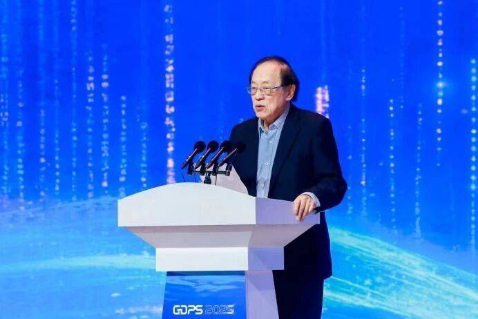 半年融资超200亿!但70%机器人还在“演戏”