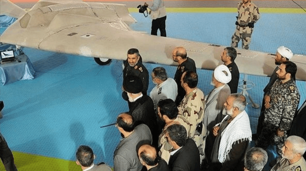 解放军再亮“杀手锏”,彩虹-7无人机首飞成功,中东土豪已经迫不及待了