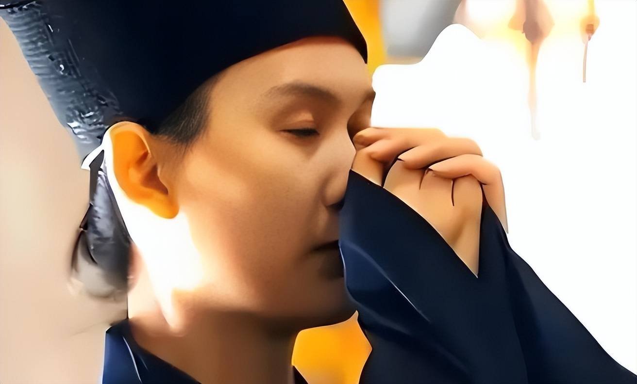 安徽美女道士胡千慧被捕：精通胡媚术，九名男徒弟揭露其罪行