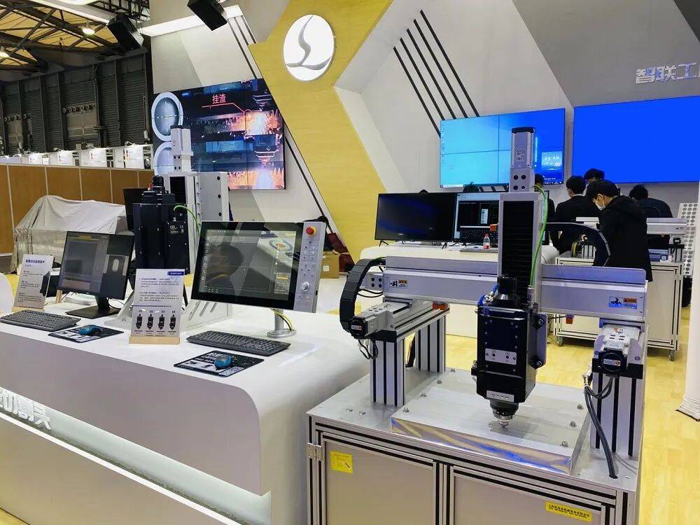 原创             啃莴笋的上海交大“五人组”，已成造富神话