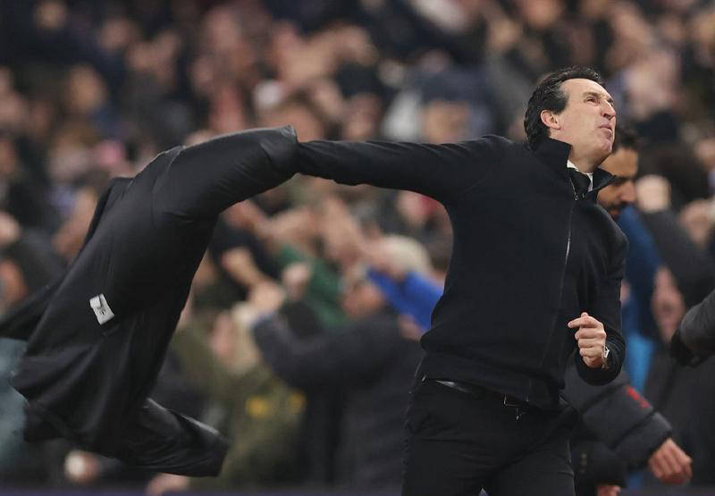 英超三强继续领跑曼城或将反超阿森纳维拉英格兰足球超级联赛三天内挑战两大豪门