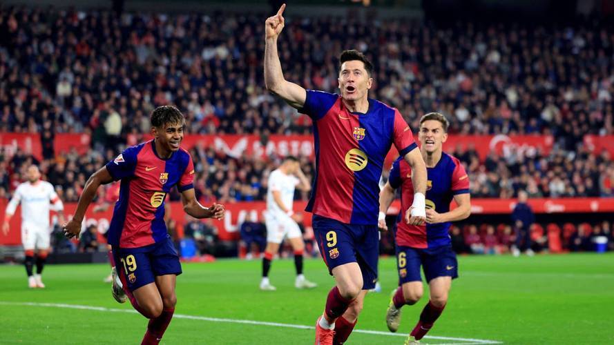 西班牙足球甲级联赛巴萨在西甲赛程中的开云 阵容磨合现实问题