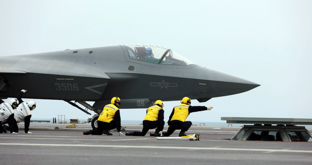 最后5天!国内军工业或仍有惊喜,轰20首飞or四川舰弹射舰载机?