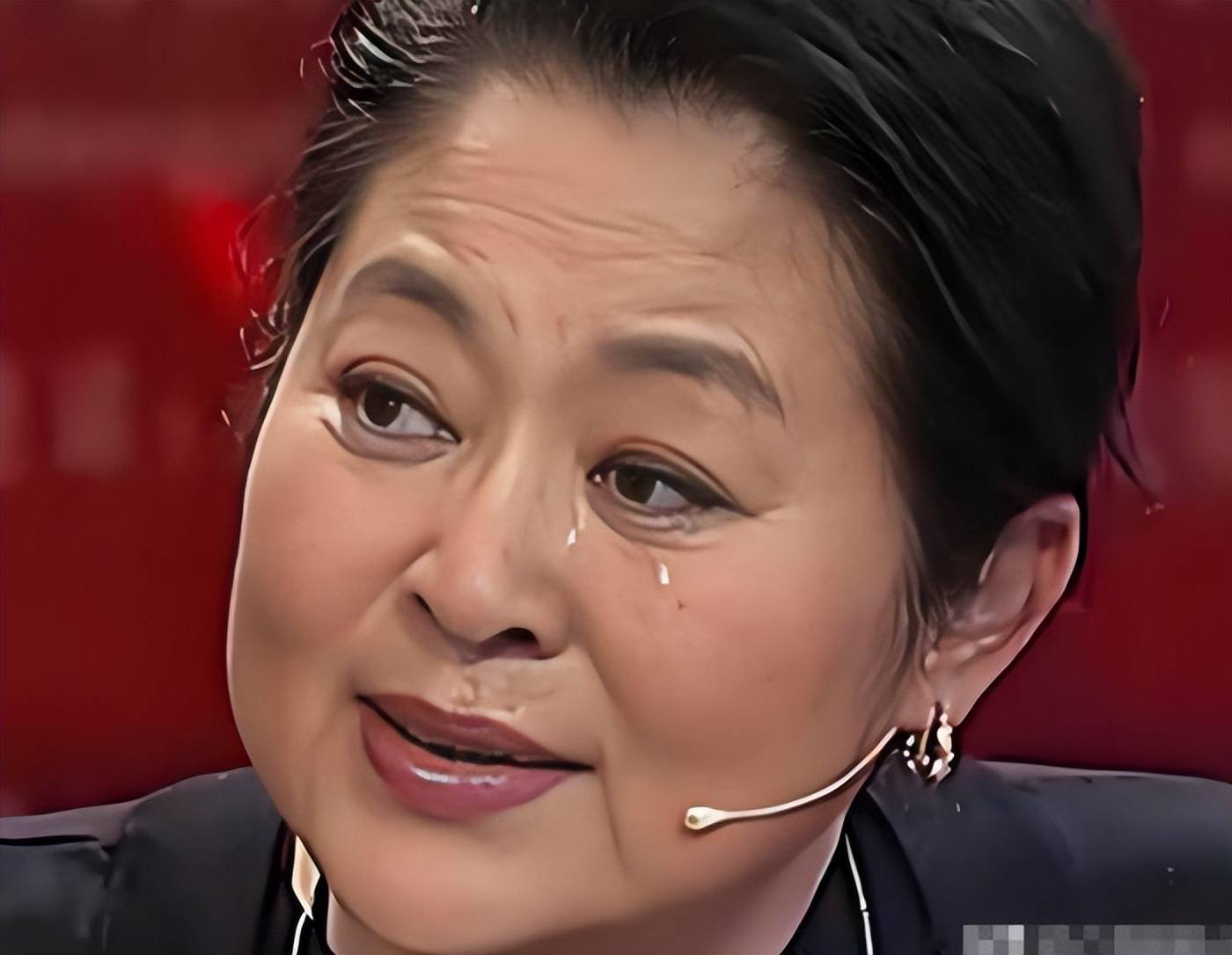 屡教不改！官方出手，这一次再多名利也“救”不了自甘堕落的倪萍