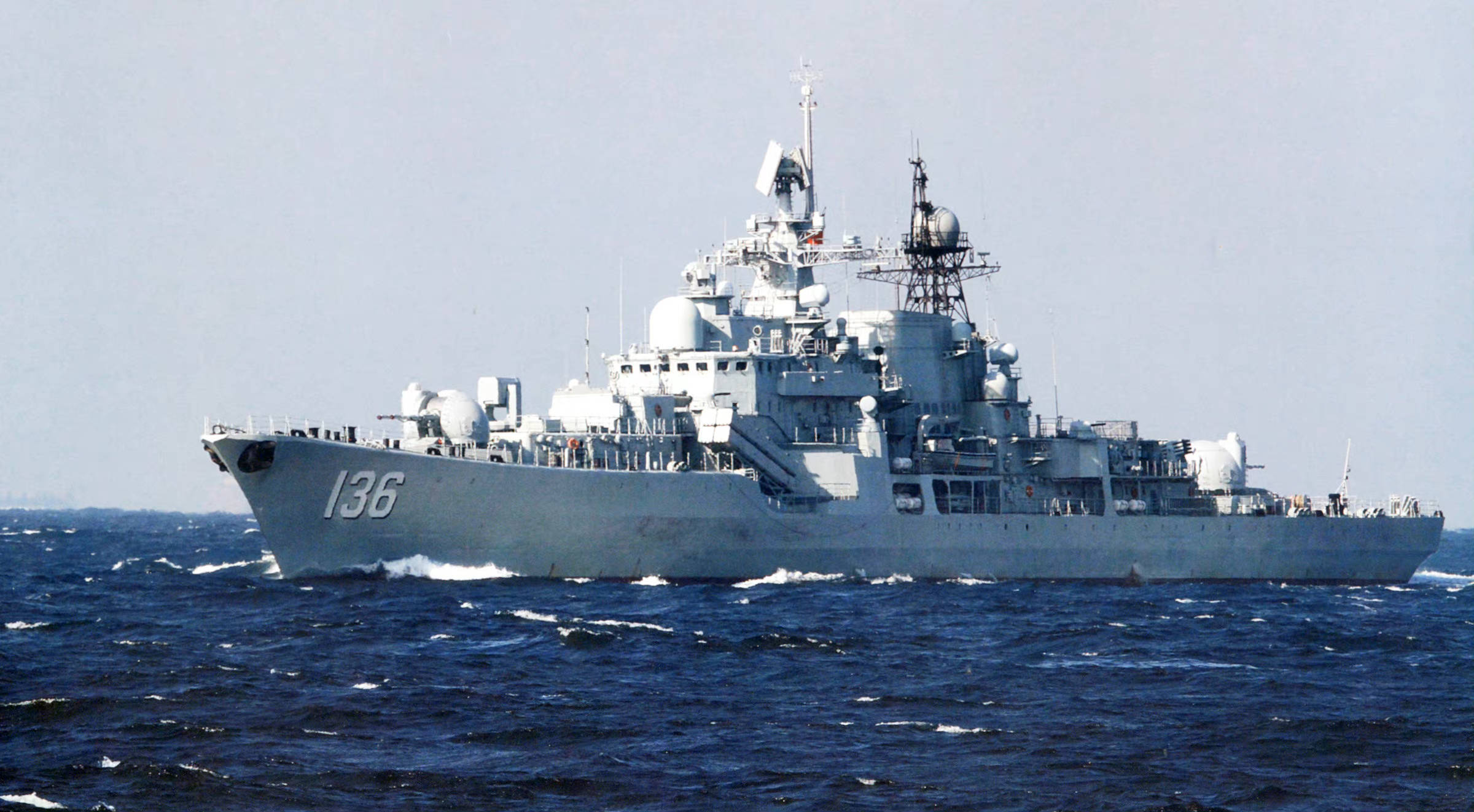 俄海军只有6艘驱逐舰，中国海军有60艘，4艘现代级能退给俄罗斯吗